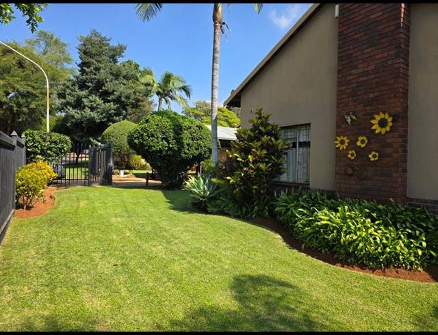 3 BEDROOM HOUSE FOR SALE IN MAGALIESKRUIN